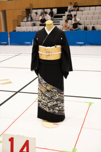 留袖学生の部優勝-2